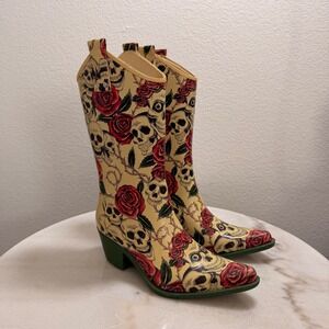 Nomad Yippy cowboy-style rubber rain boots with a skull and rose pattern Size 6